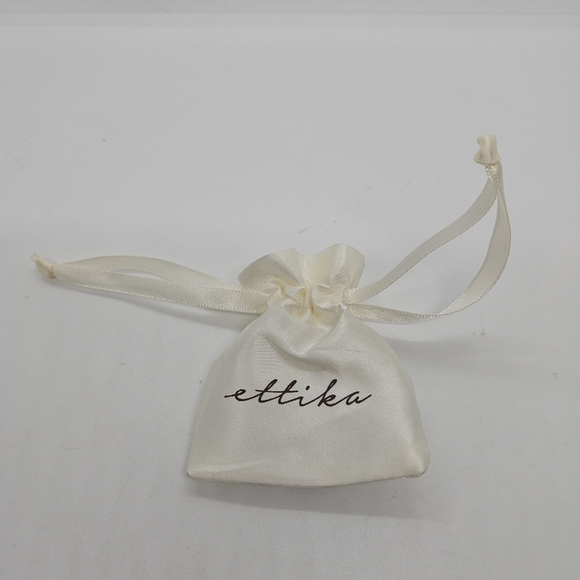 NWT Ettika stone solo bracelet silver plated cubic zirconia - Picture 2 of 6